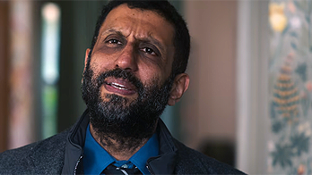 サミ・キアース（アディール・アクタル）